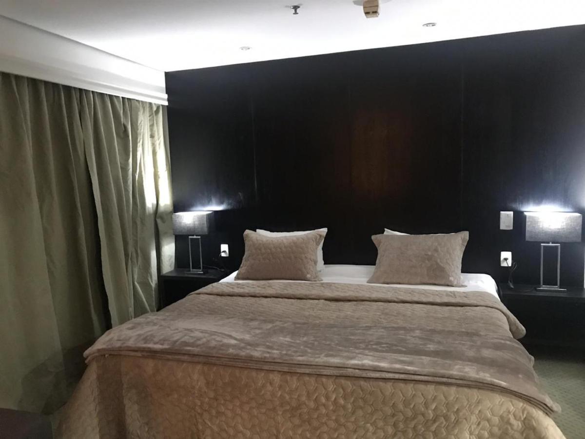Hotel Shopping Vila Olimpia เซาเปาโล ภายนอก รูปภาพ